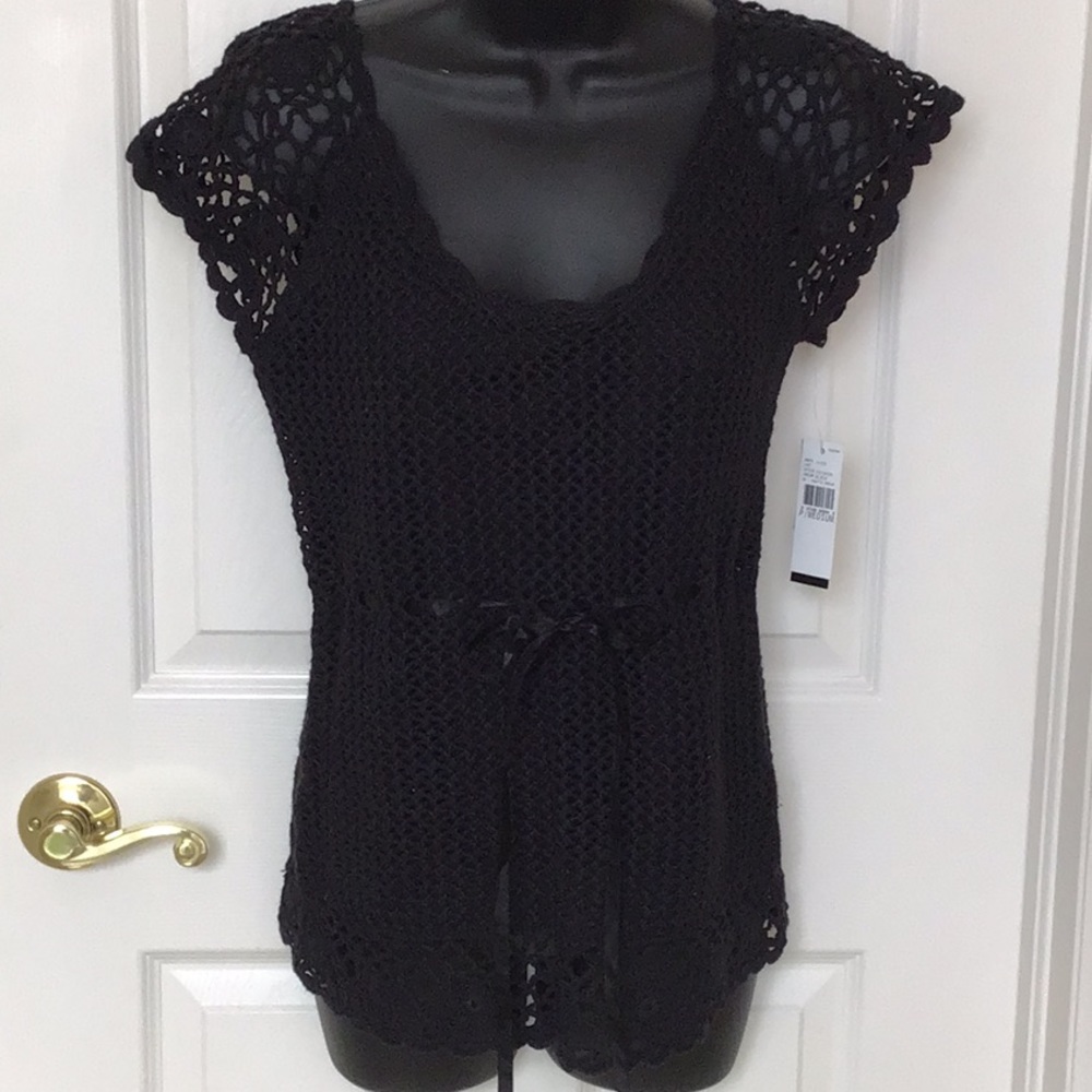 I.N. Studio black crocheted top, Petite Med, NWT